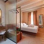 Bayit Charming Place 4* Polignano a Mare