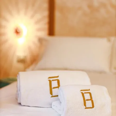 Bayit Charming Place