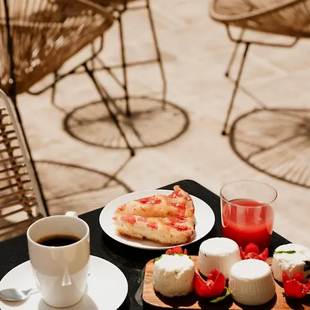Bayit Charming Place بيت ضيافة
