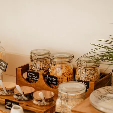 בית הארחה Bayit Charming Place פולינאנו א מארה