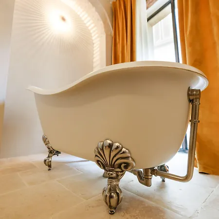 Bayit Charming Place 4* Polignano a Mare