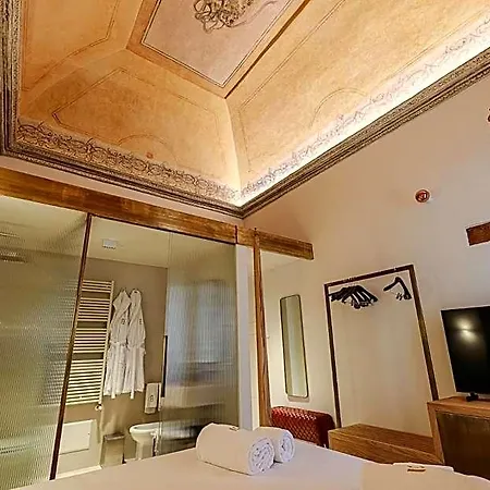 Bayit Charming Place 4*
