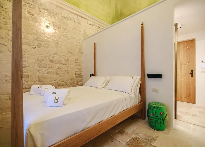 Bayit Charming Place بيت ضيافة