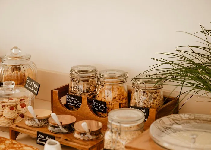 בית הארחה Bayit Charming Place פולינאנו א מארה